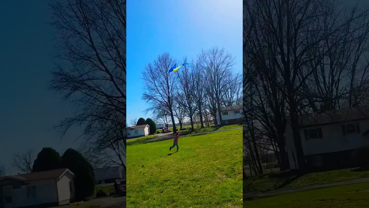 #kidsvideo #funny #playwithme #imagination #kite #kiteworld #kiteflying #niceweather