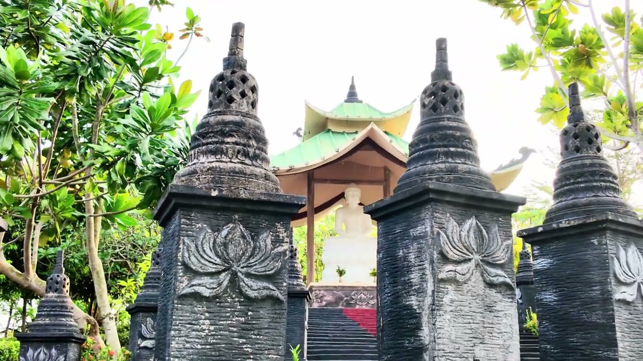 Pa-Auk Tawya Vipassana Dhura Hermitage (Batam, Indonesia)