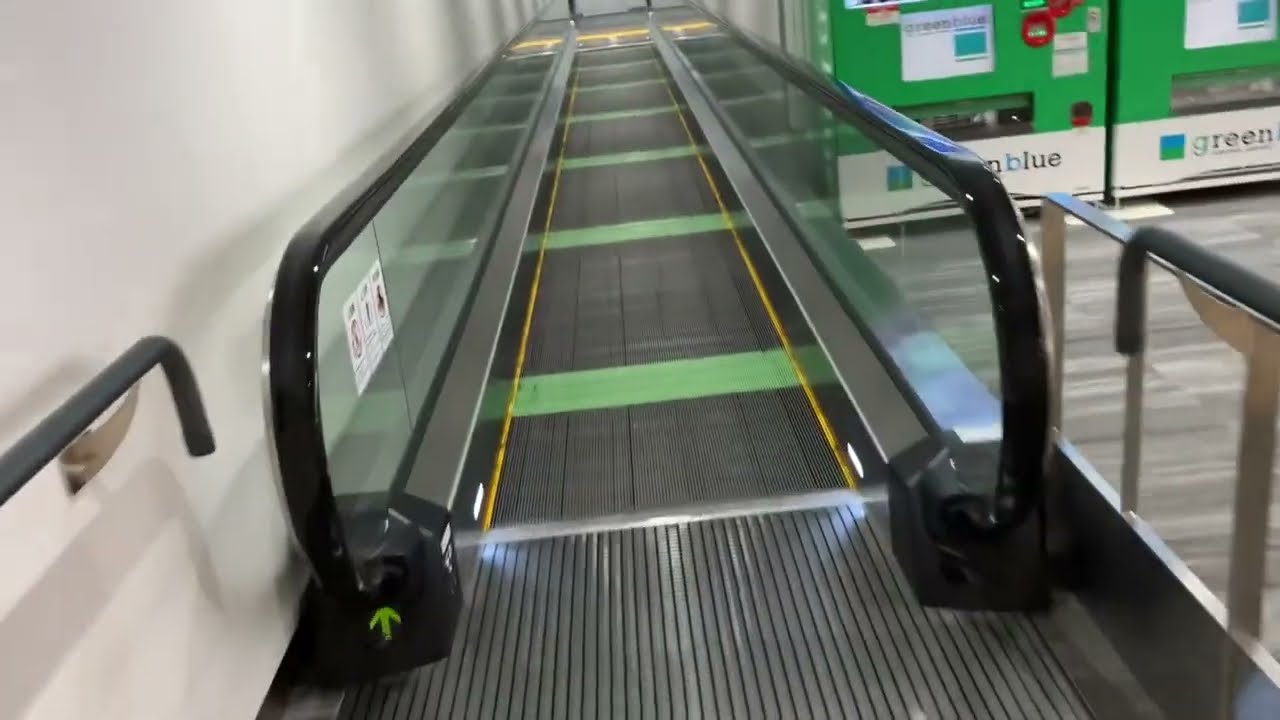 福岡空港国内線出発フロア内エスカレーター＆動く歩道詰め合わせ escalator Fukuoka Airport Japan