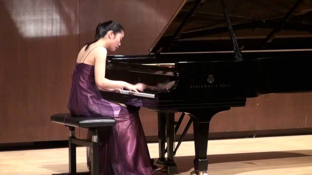 Tiffany Poon plays Schumann Carnaval Op. 9