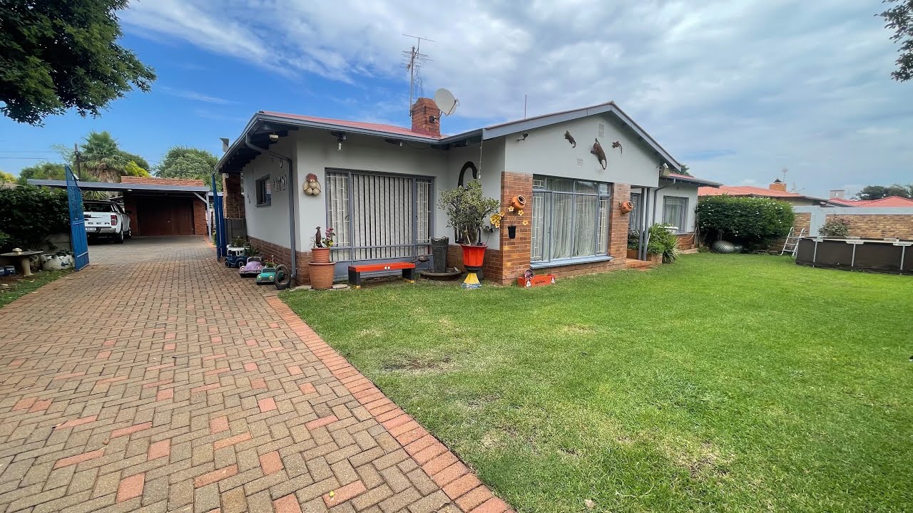 PRIME BUSINESS LOCATION FOR SALE - R1 580 000 NORTHMEAD