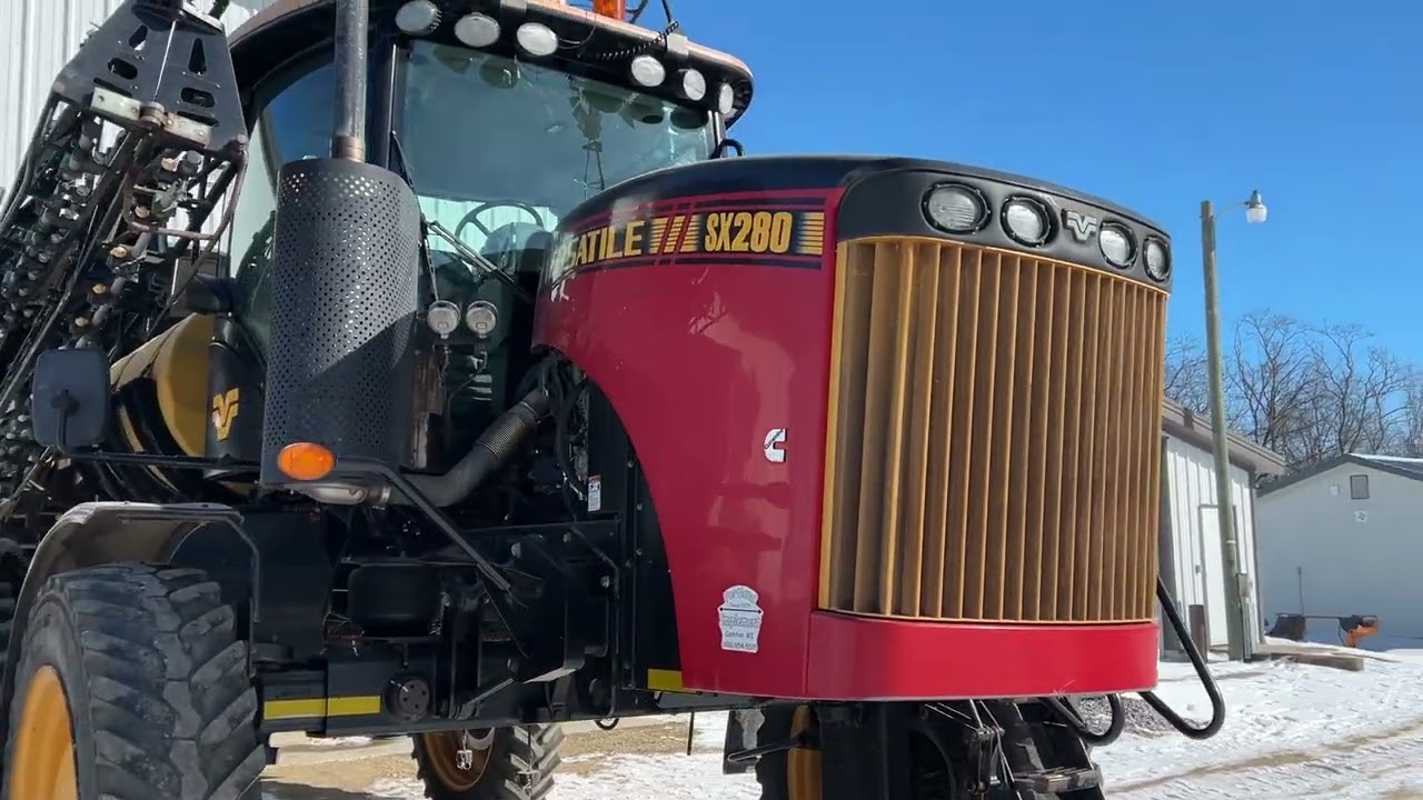 2017 Versatile SX280 Sprayer