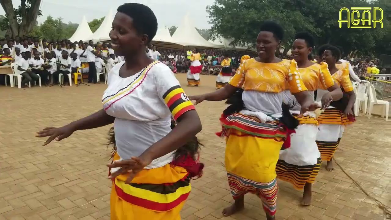BYAGGWAWO Video By Nakulabye Choir @ AGABIRA RUHANGA (AgaR) fimz.