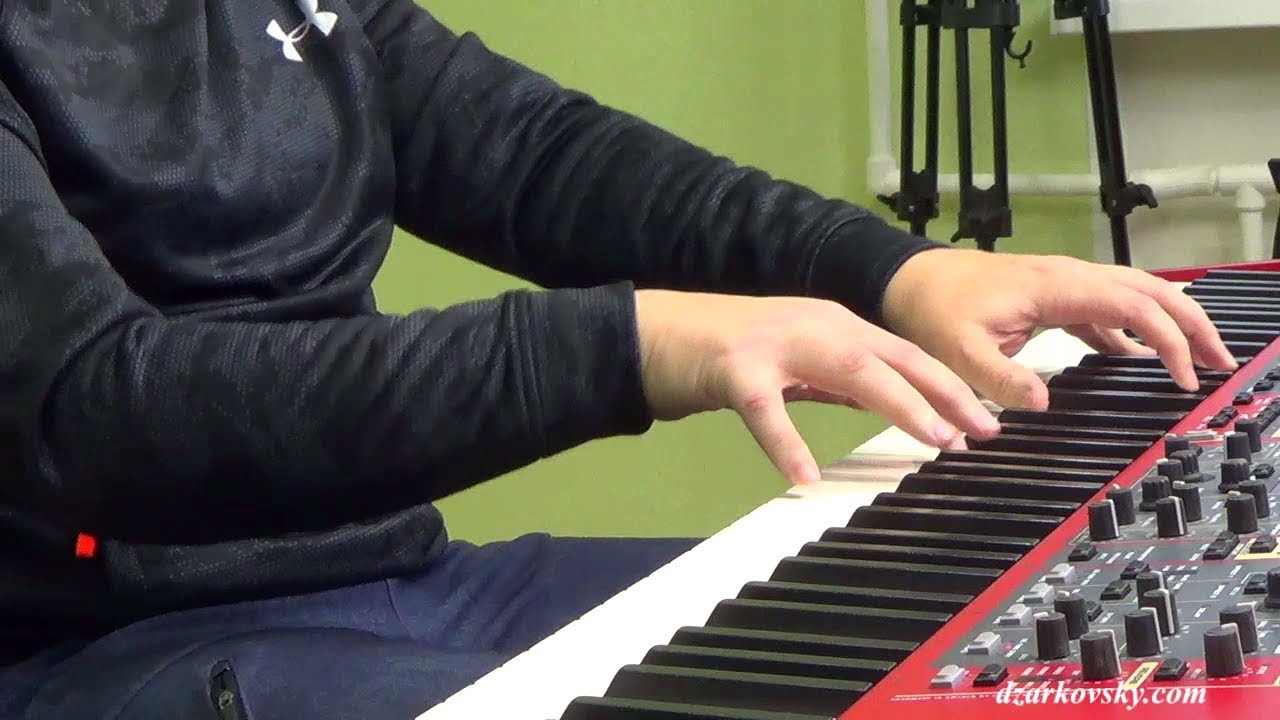 Работы учеников - Сергей - Mylene Farmer California -  Уроки фортепиано в Zoom online