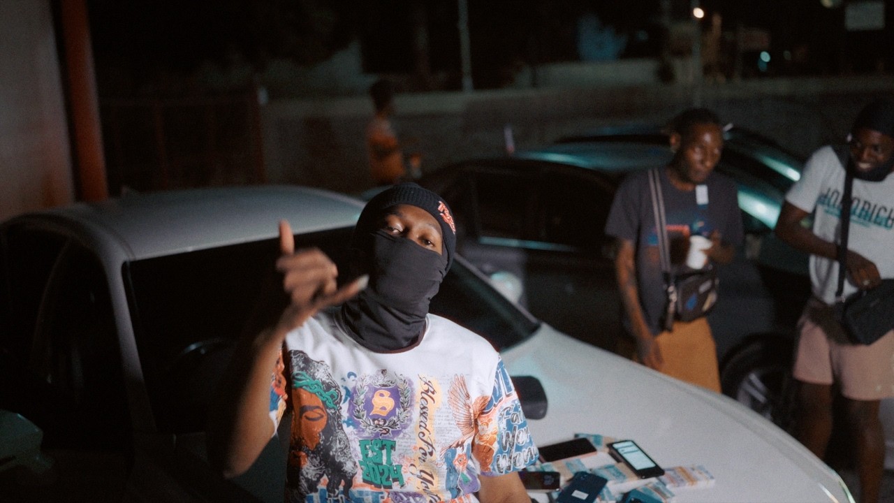 Slyngaz - Fat Brick (Official Music Video)
