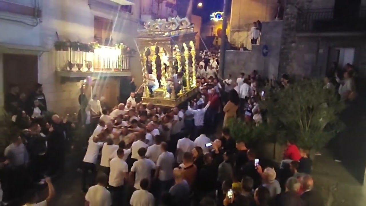 Discesa via Roma per Sant'Antonio da Padova a Maletto 2023