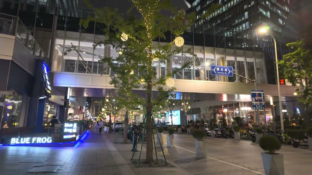上海晶耀前滩街拍 | Shanghai Crystal Plaza Street Walk | DJI Pocket3 Test Video - 4K HDR