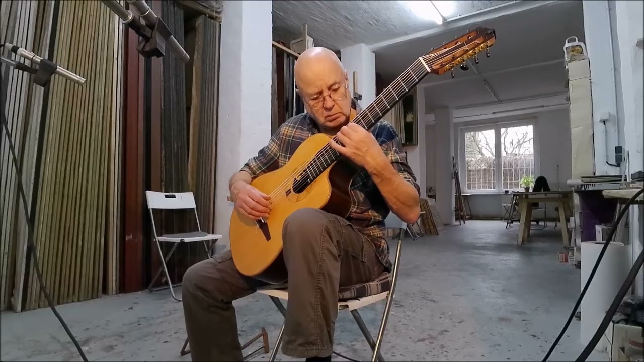 martingreyn.de - 8-string guitar - 2025-12-13_III - free improvisation