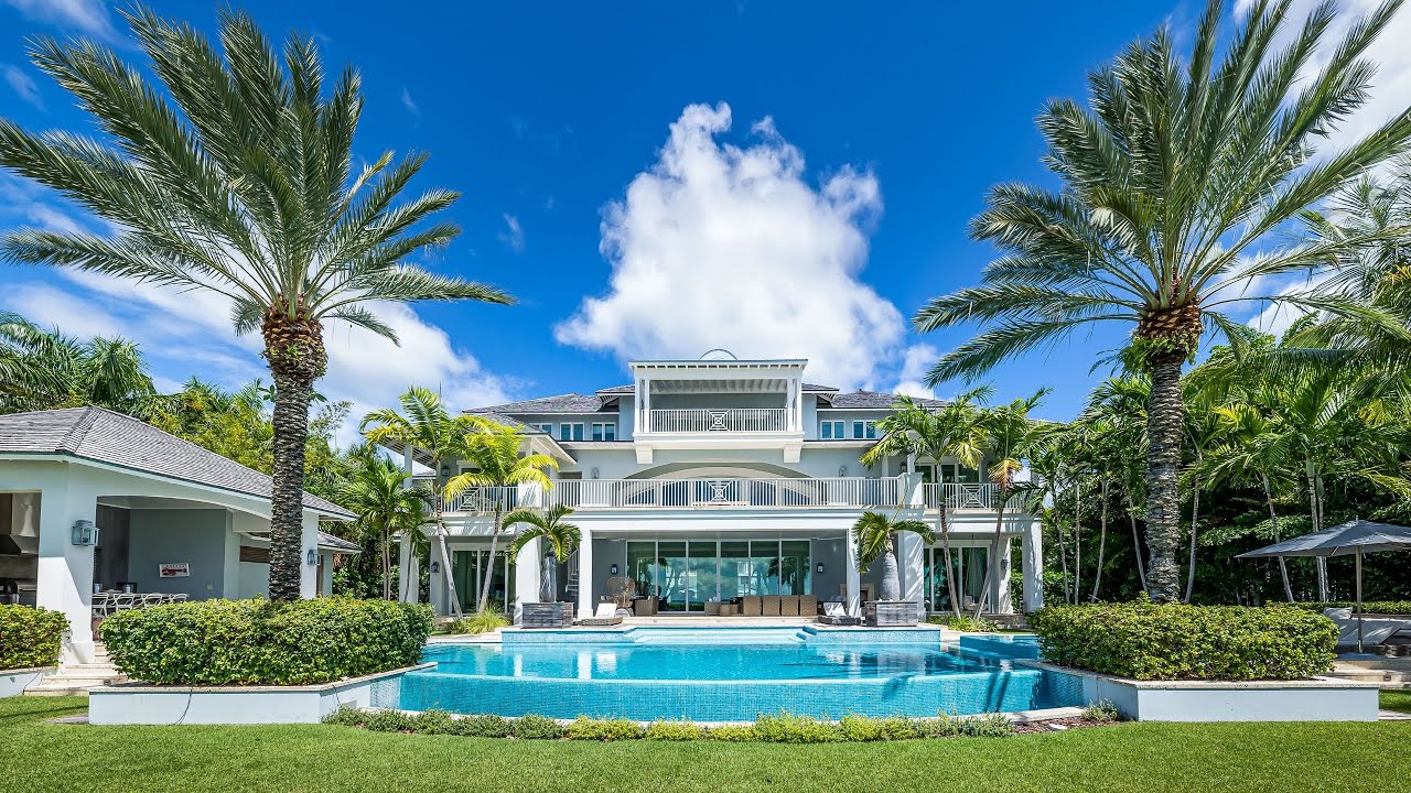 5 Oceans | Beachfront Home in Albany, Bahamas | Callenders Realty Ltd.