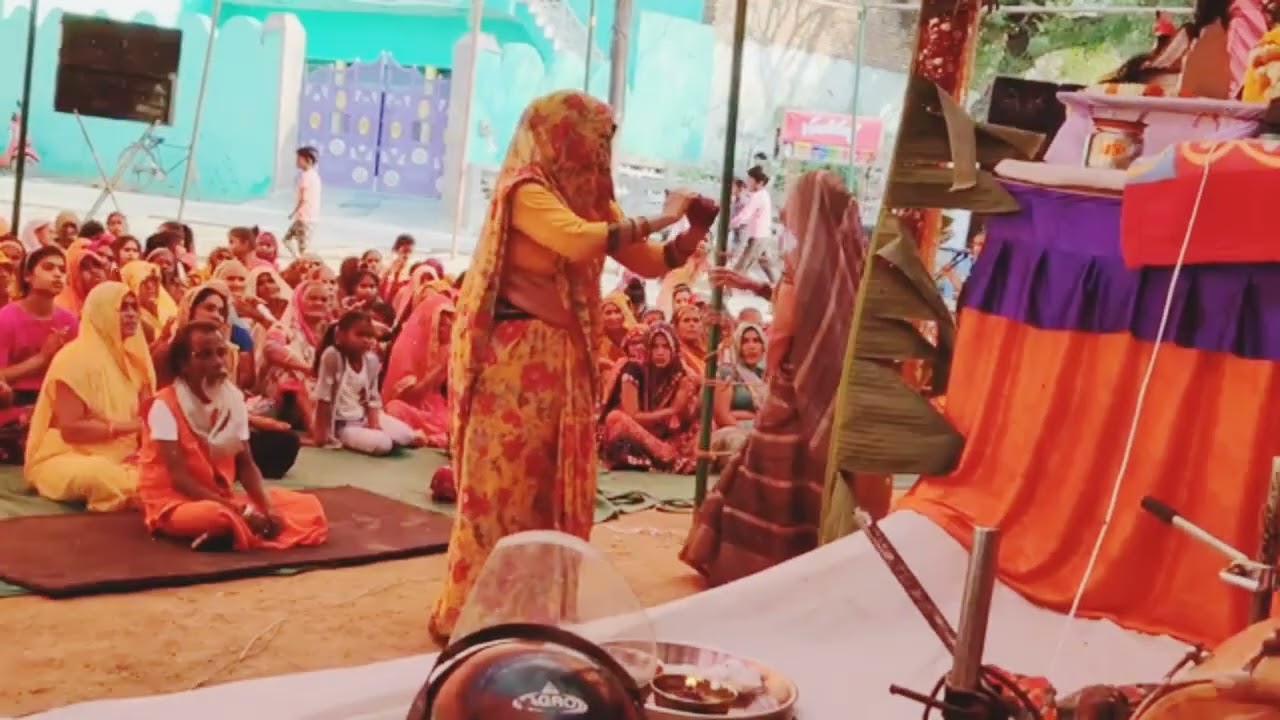 भरि लाई गगरिया में राम रस की सुपर डांस 