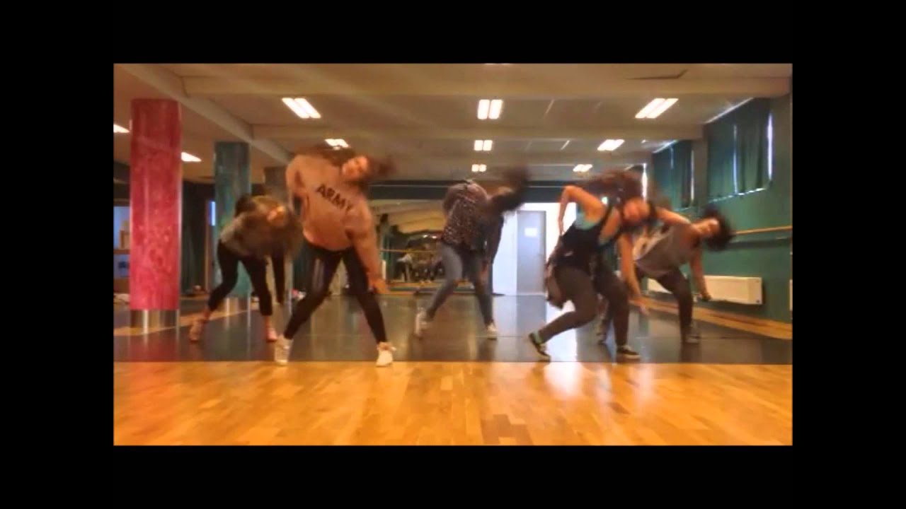 Ruby Crew Womanizer Choreography