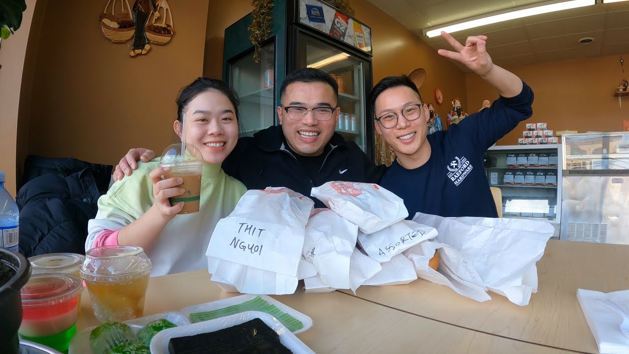 The BEST BANH MI SHOP In EDMONTON ALBERTA CANADA