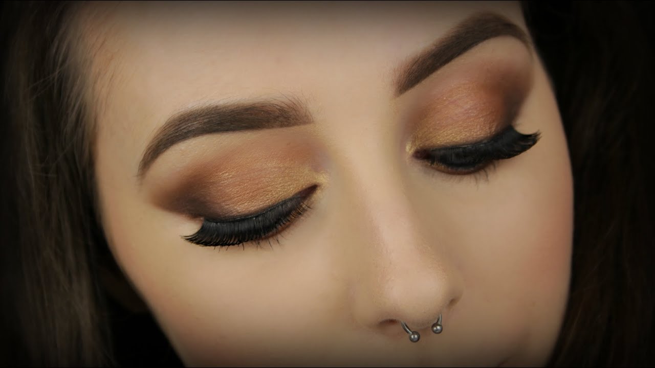 Autumn Appropriate | Copper Smokey Eyes & Brown Lips