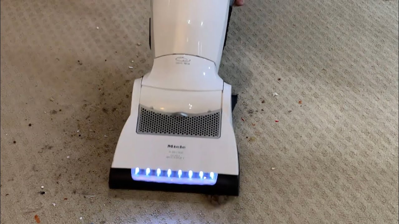 Вертикальный пылесос с мешком для сбора пыли Miele S7/U1 S7280 — обзор и демонстрация