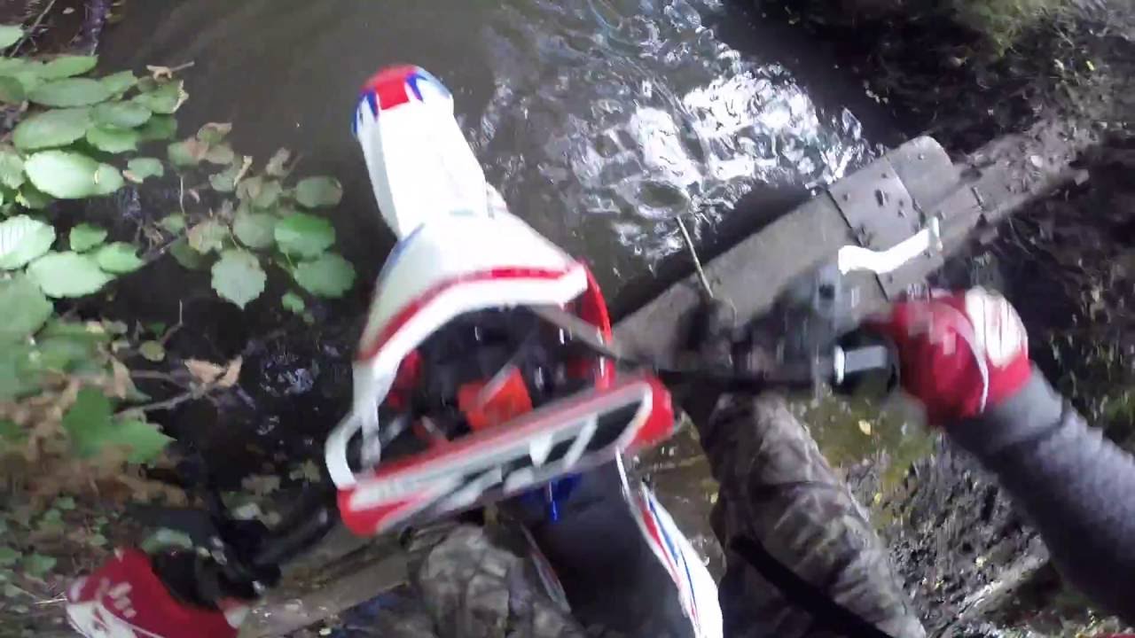 Dirt bike CRZ 140 BW (2016) HARD SESSION