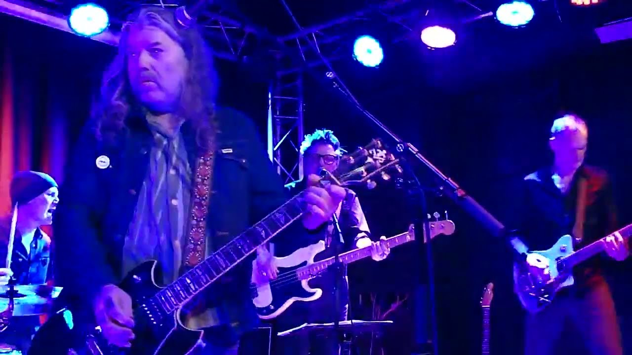 The Black Crowes - Jealous Again (Undercoversessie De Hip - Deventer)