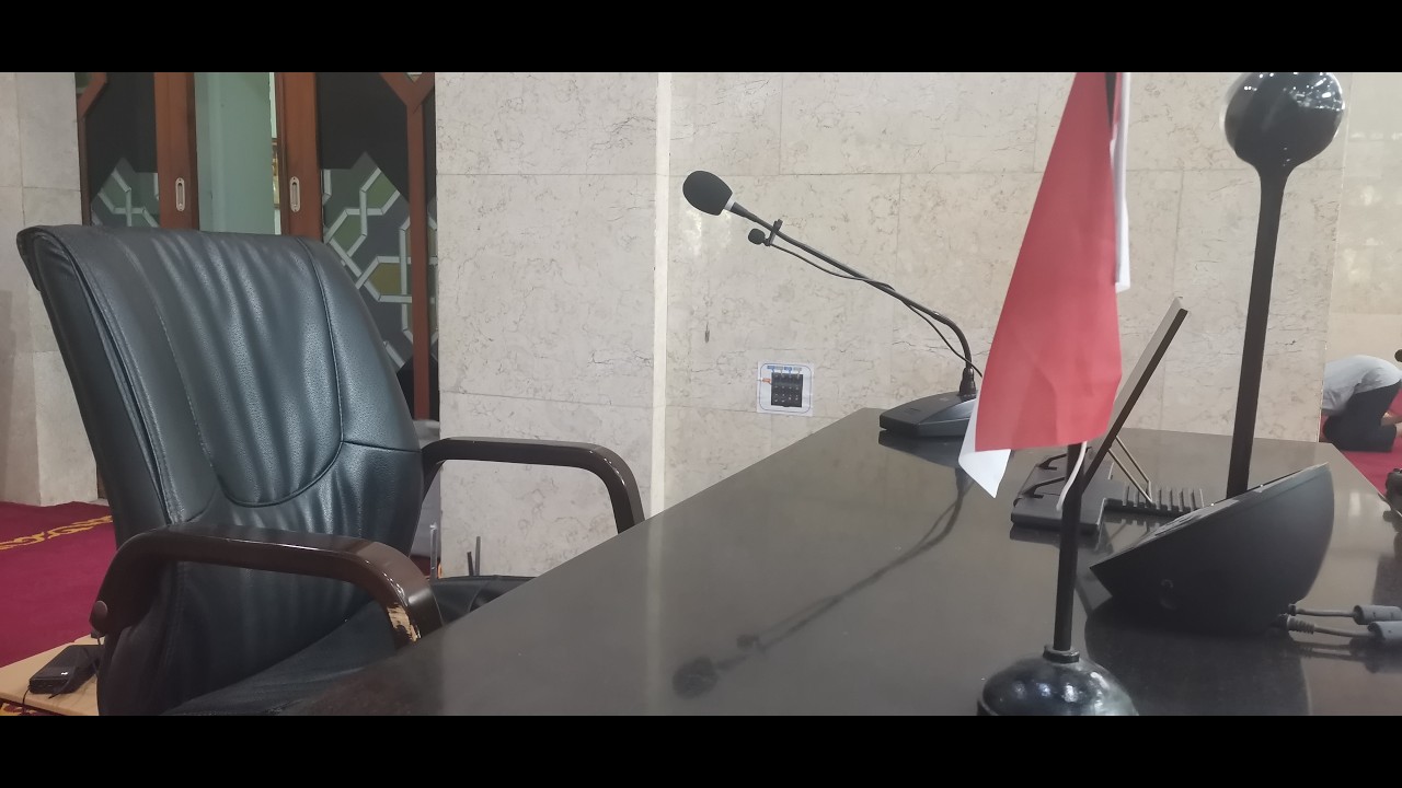 Jika engkau mau meminta, mintalah kepada Allah - Ustadz Ade Dwi Firmansyah