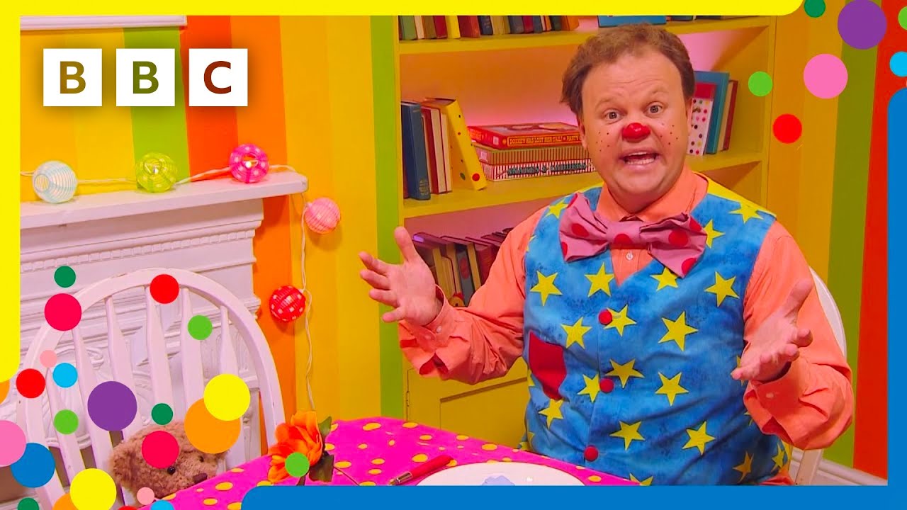 Chef Tumble's Big and Small Things | Mr Tumble and Friends