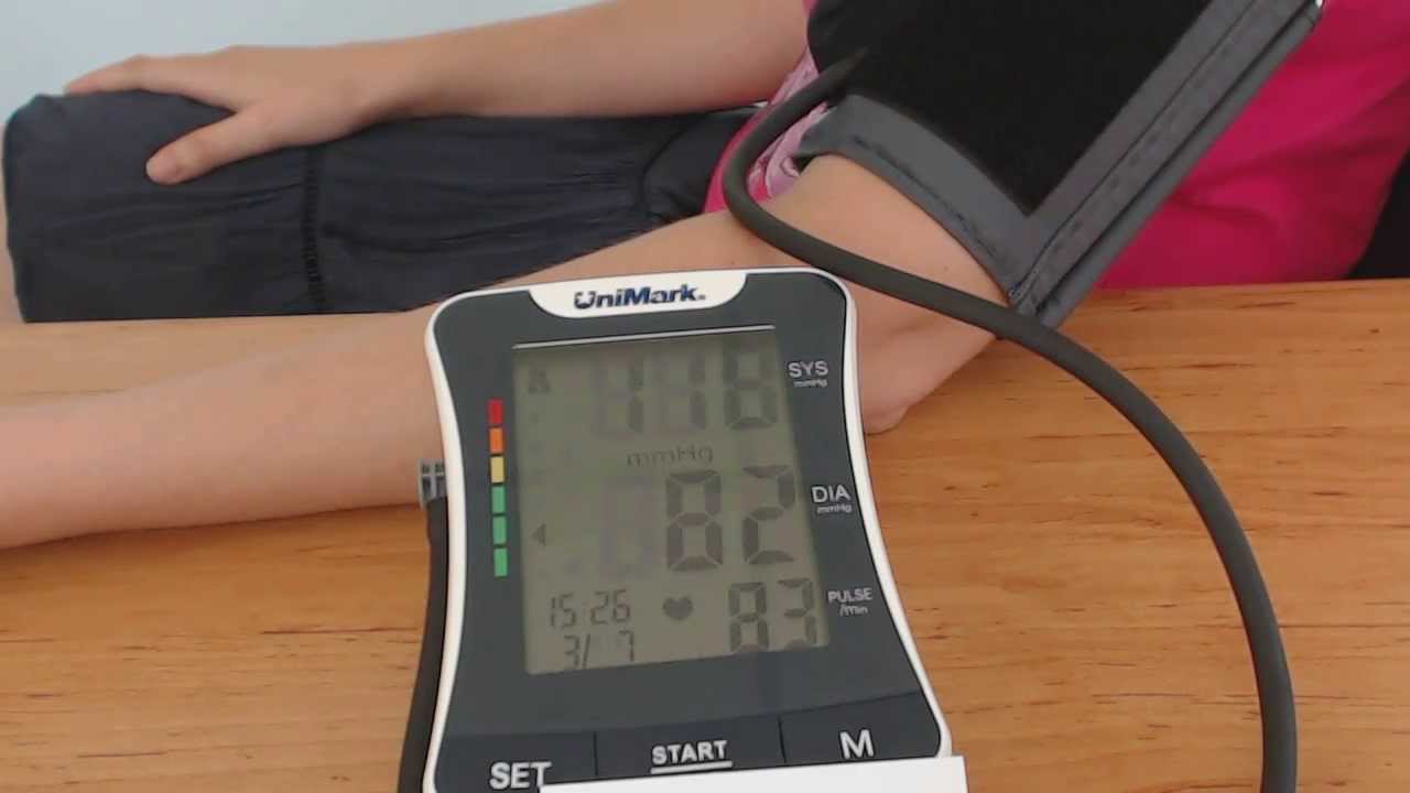 Говорещ на български апарат за измерване на кръвно - UniMark BP-1307