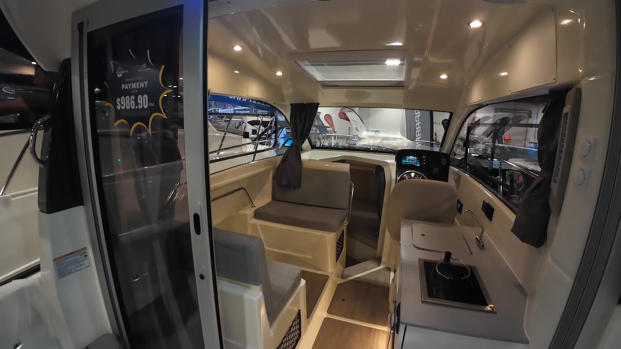 The affordable BAYLINER TROPHY 25 EXPLORER (T25EX) with its spacious cabin is THE BEST BUY of 2025!