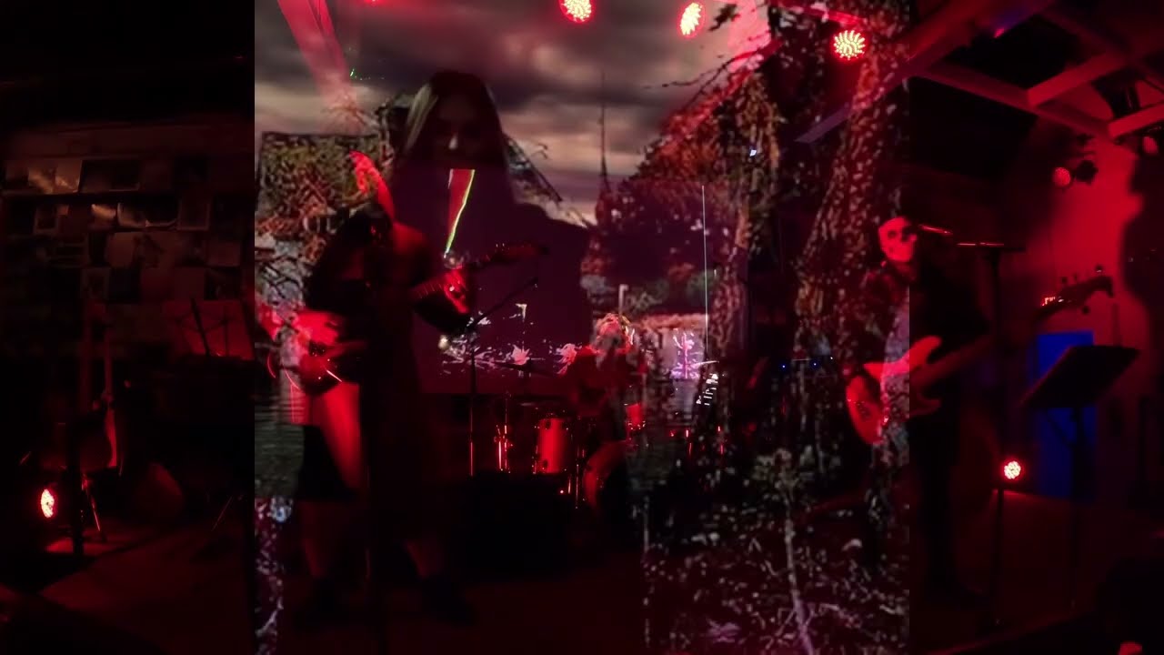Black Sabbath - Black Sabbath cover by Crew Of Flunkies