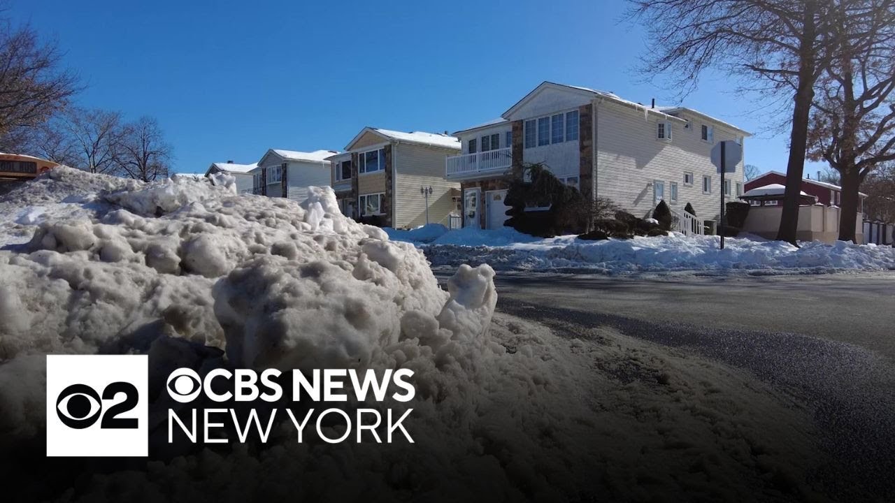Staten Island frustrated with snow removal operation