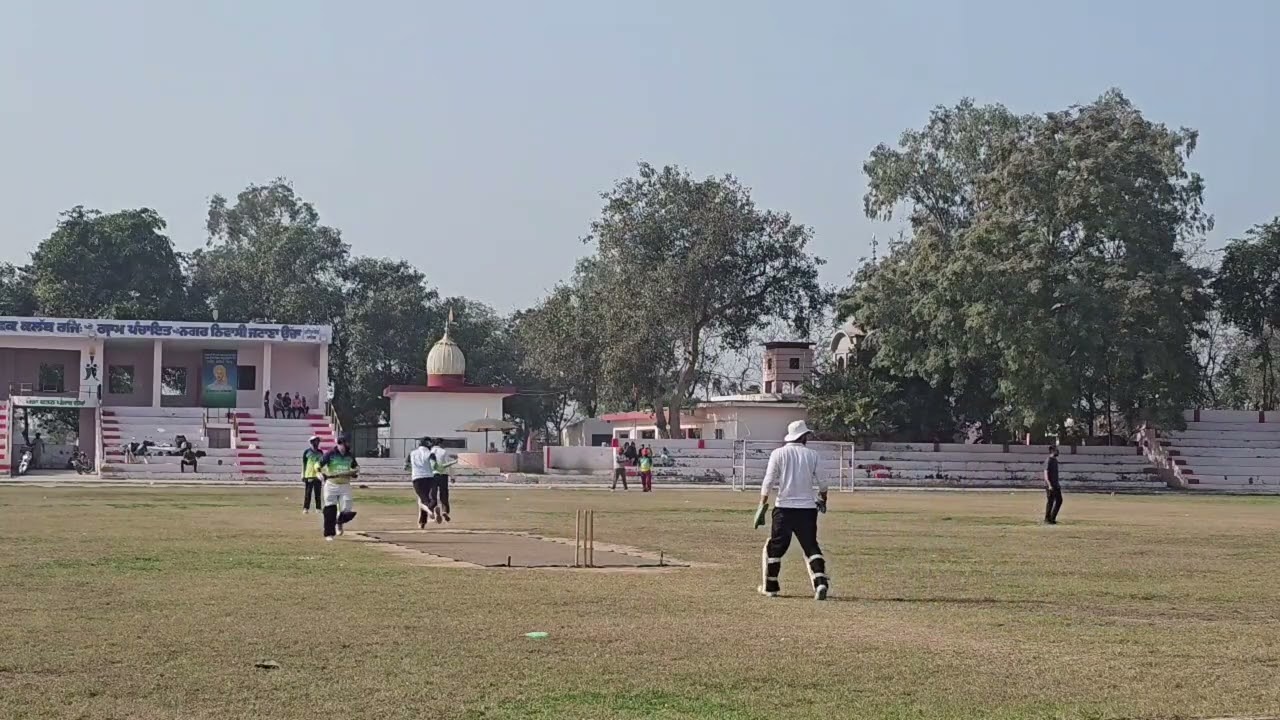 Daba cricket vs jatana uchha🏏