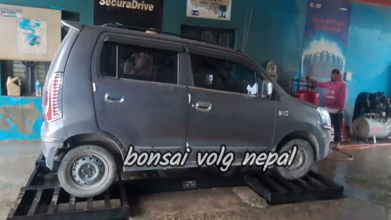कार वास गर्दै