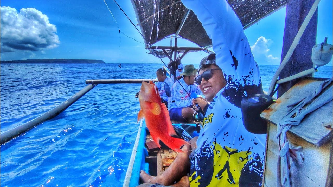 MANJOSS!! MANCING DI ULUWATU STRIKE IKAN KERAPU SUNU | TORO-TORO FISHING TRIP BALI