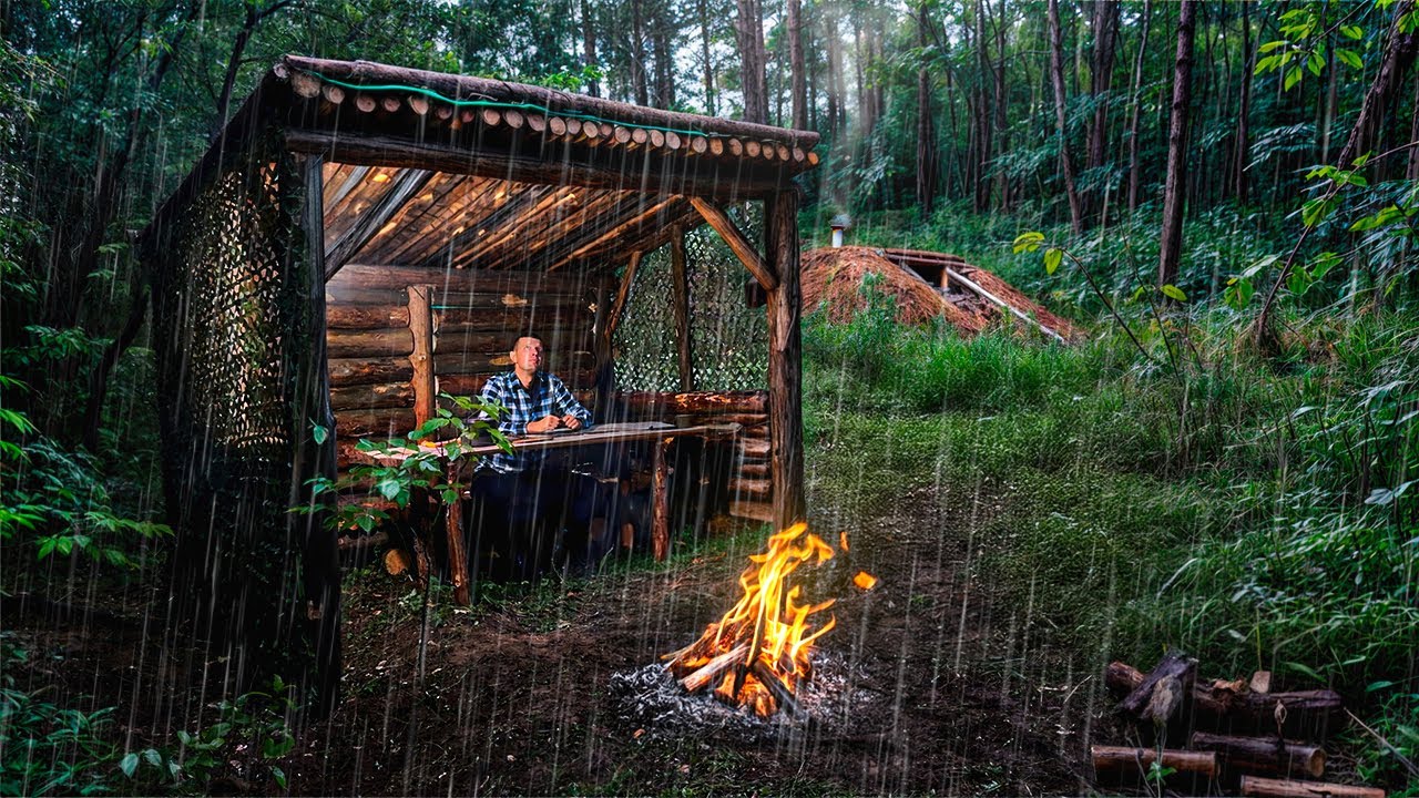 Living in a forest HOUSE UNDERGROUND: I built a GAZEBO and it started to rain. PART 23