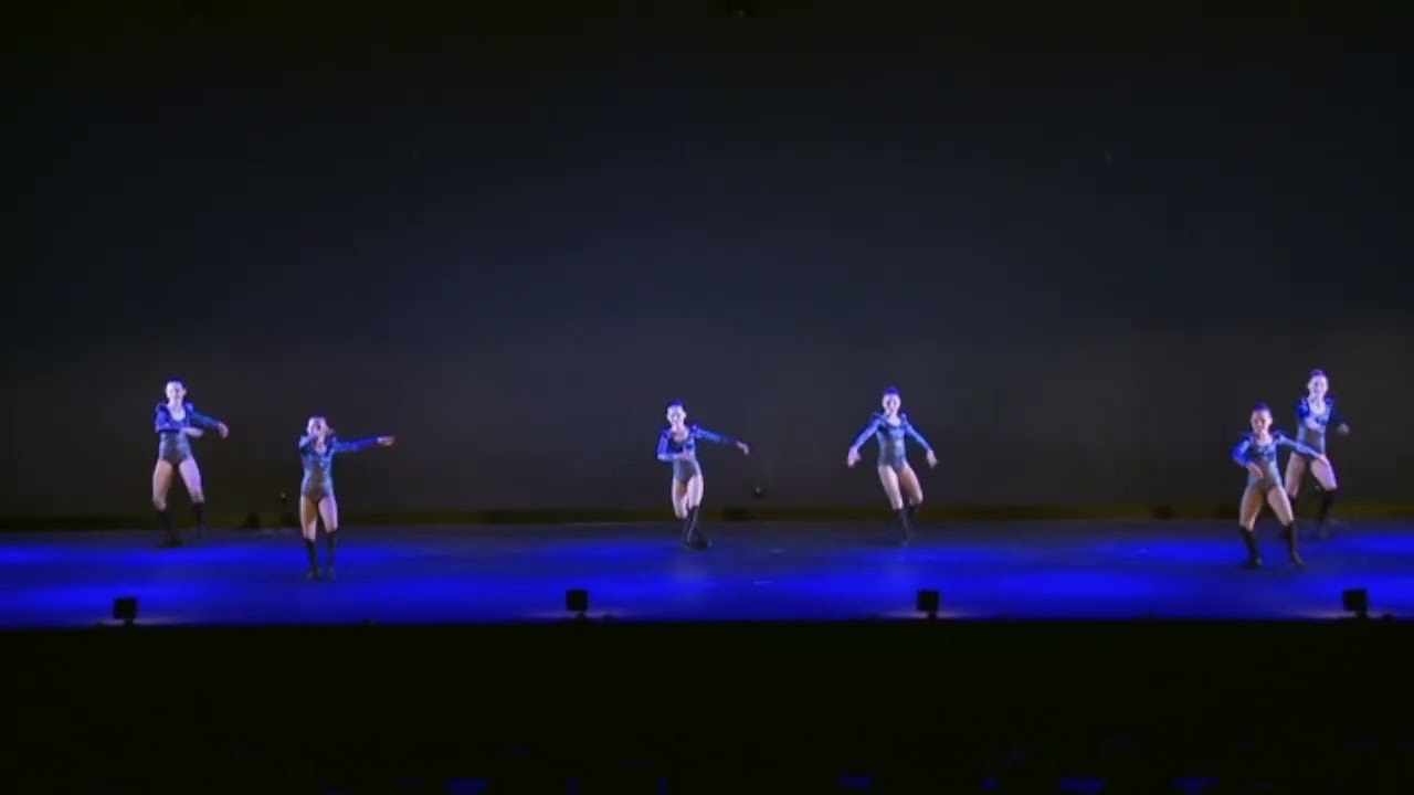 Simone's School of Performing Arts 🖤💙 COMMANDER 💙🖤