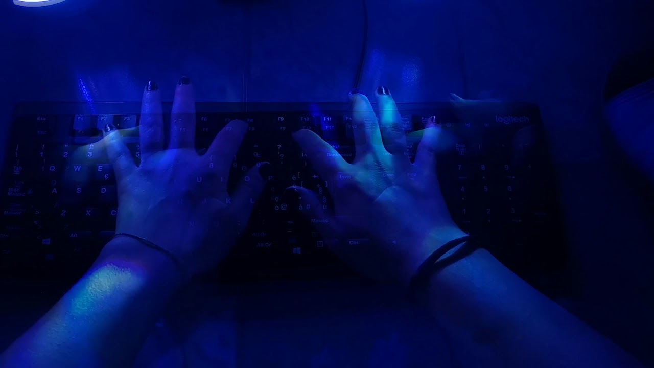 🎧[ASMR] suoni tastiera + BRUSHING😴😍 é ora di rilassarsi! Super trigger per te🤫💤