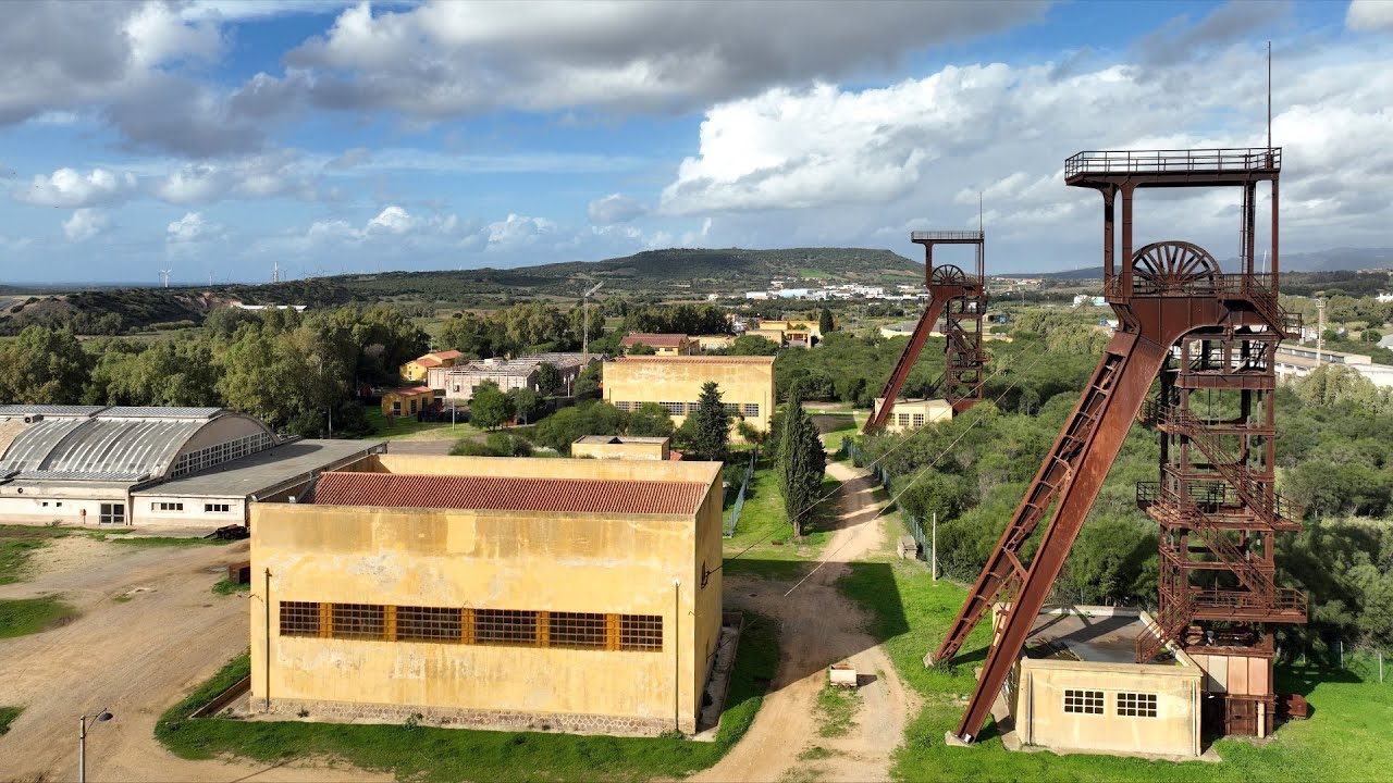 La Grande Miniera di Serbariu e la città di Carbonia, raccontate dagli ex minatori