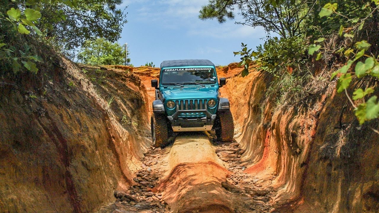We almost ruined my Jeeps hardtop... | Barnwell Mountain Recreation Area