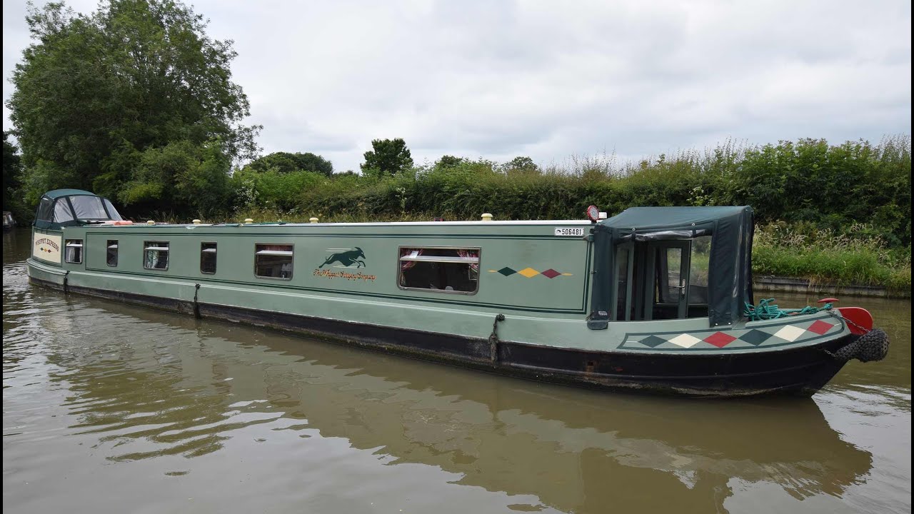 SOLD - Whippet Express, 60' Semi Trad 2001 Fernwood / Owner
