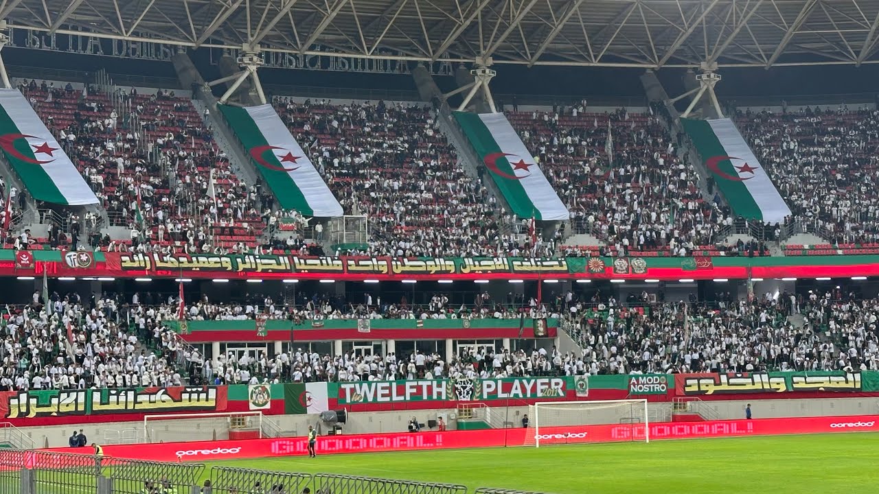 نشيد مولودية الجزائر دخول رهيب لانصار المولودية 