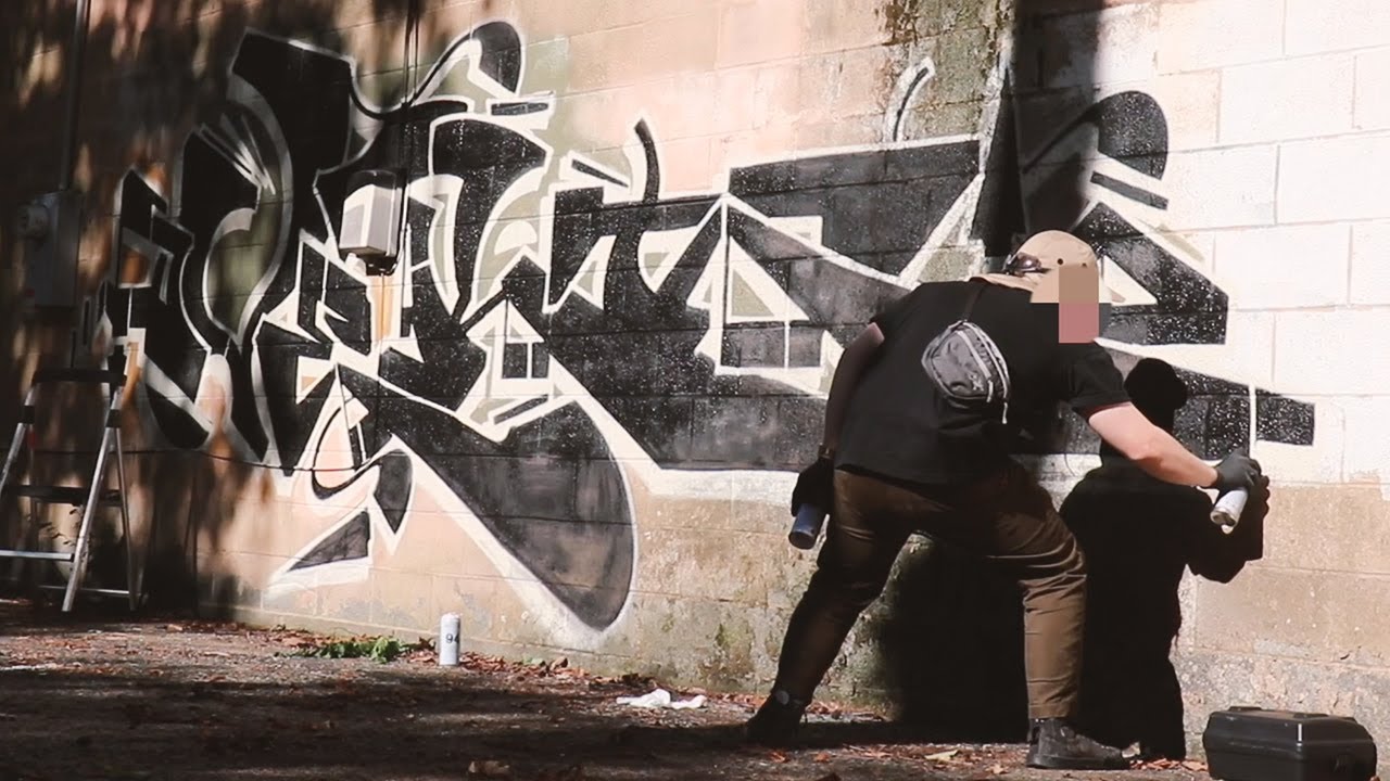 Afternoon Sprays 030 - OVERT - Graffiti