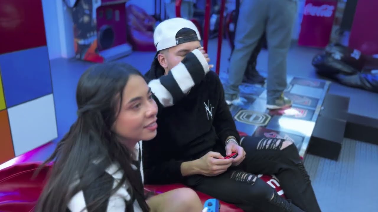 Neeks - SOLO POR PENDEJX [Video Oficial]