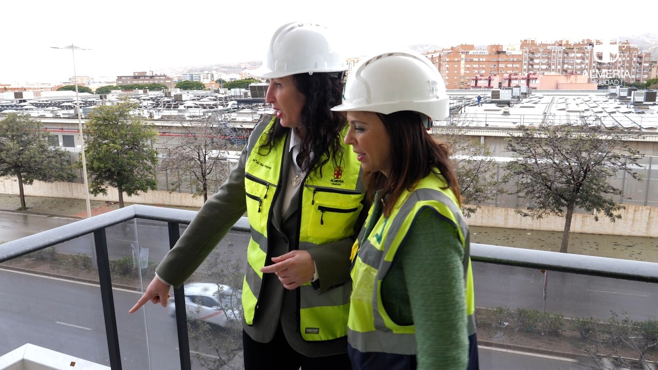 Alcaldesa visita construcción de 33 viviendas protegidas en régimen de alquiler