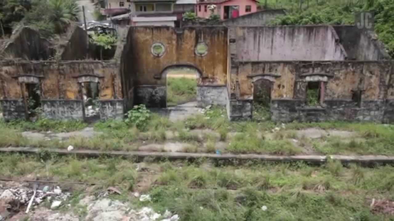 O abandono das estações de trem no Grande Recife