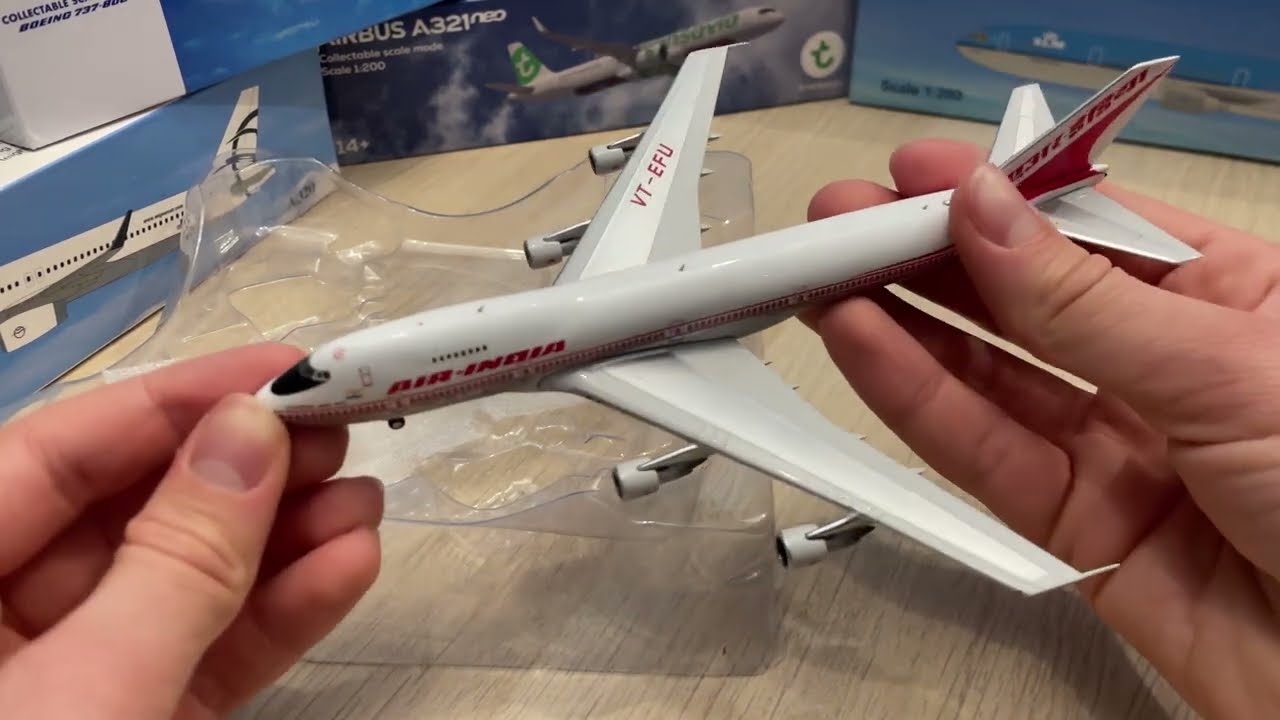 1:400 Air India Boeing 747-200 unboxing!