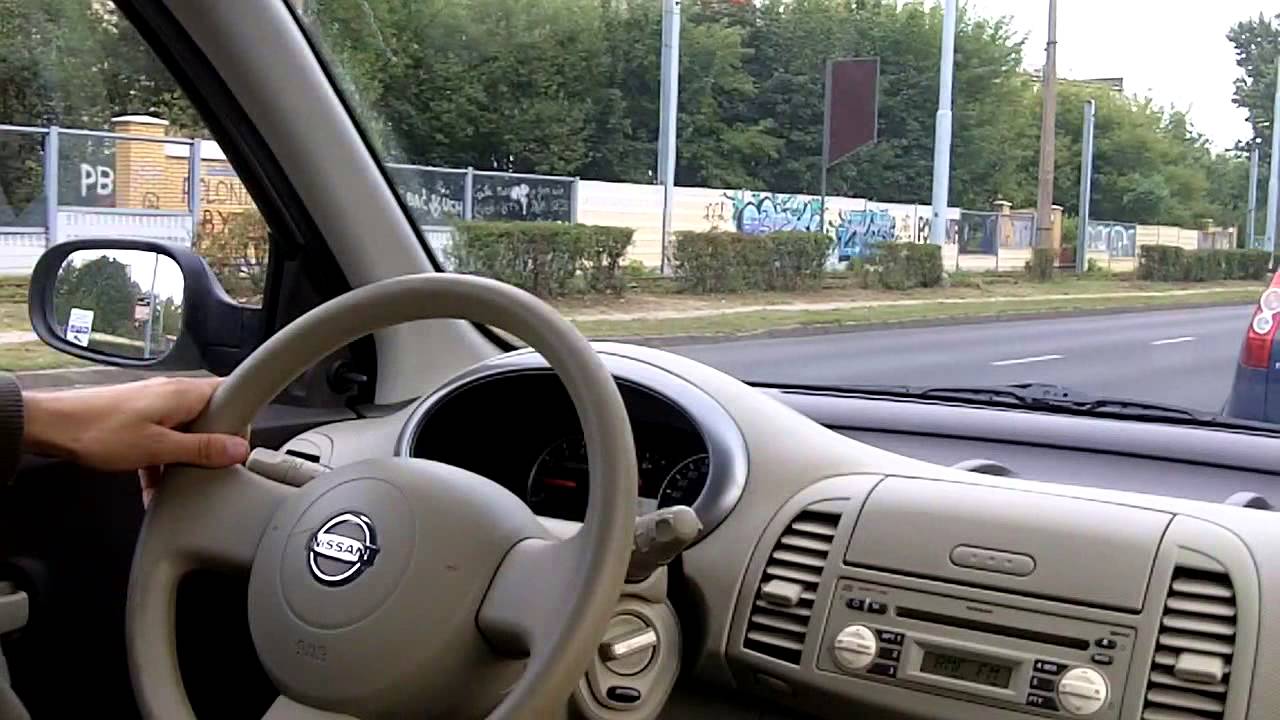 Nissan Micra K12 driving 1