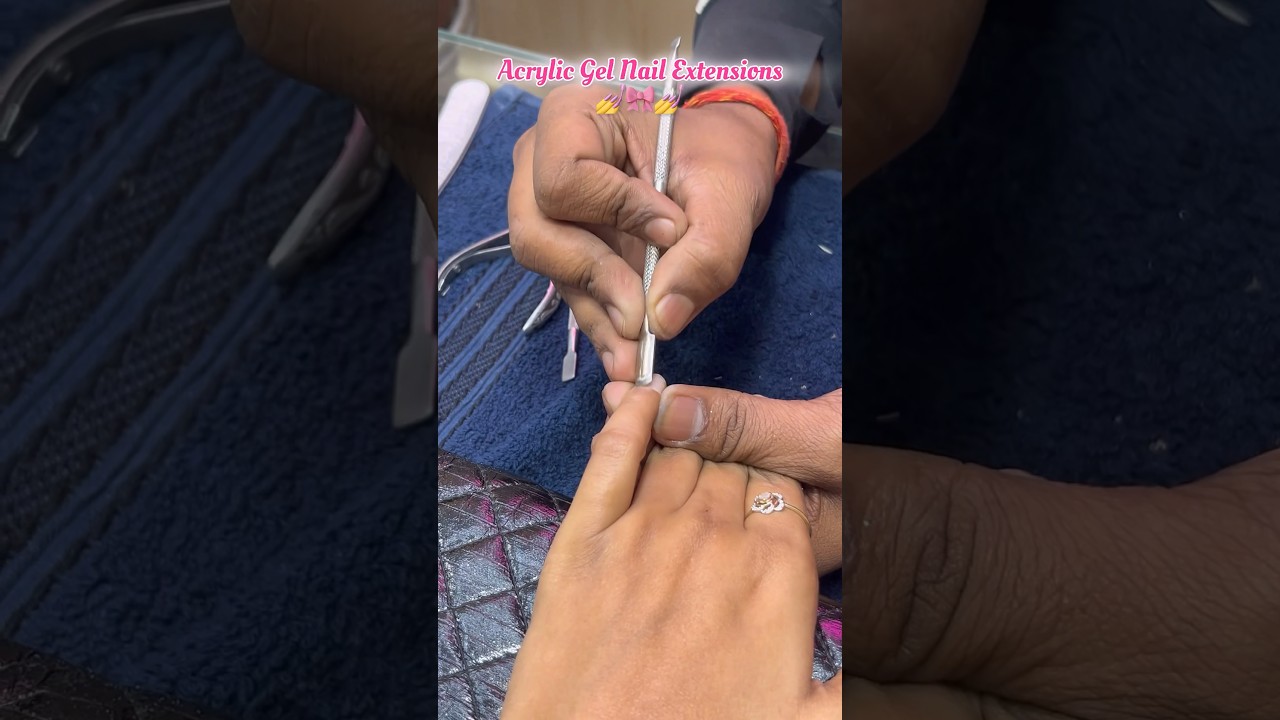 Nail Extensions 💅 #nailextension #nailart #nailpolish #yt #shorts #nailholic #youtube #acrylicnails