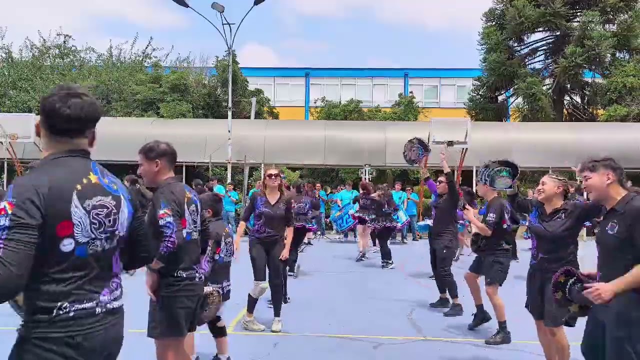 Instrumental Nueva Etica junto a Caporales San Gabriel 2025