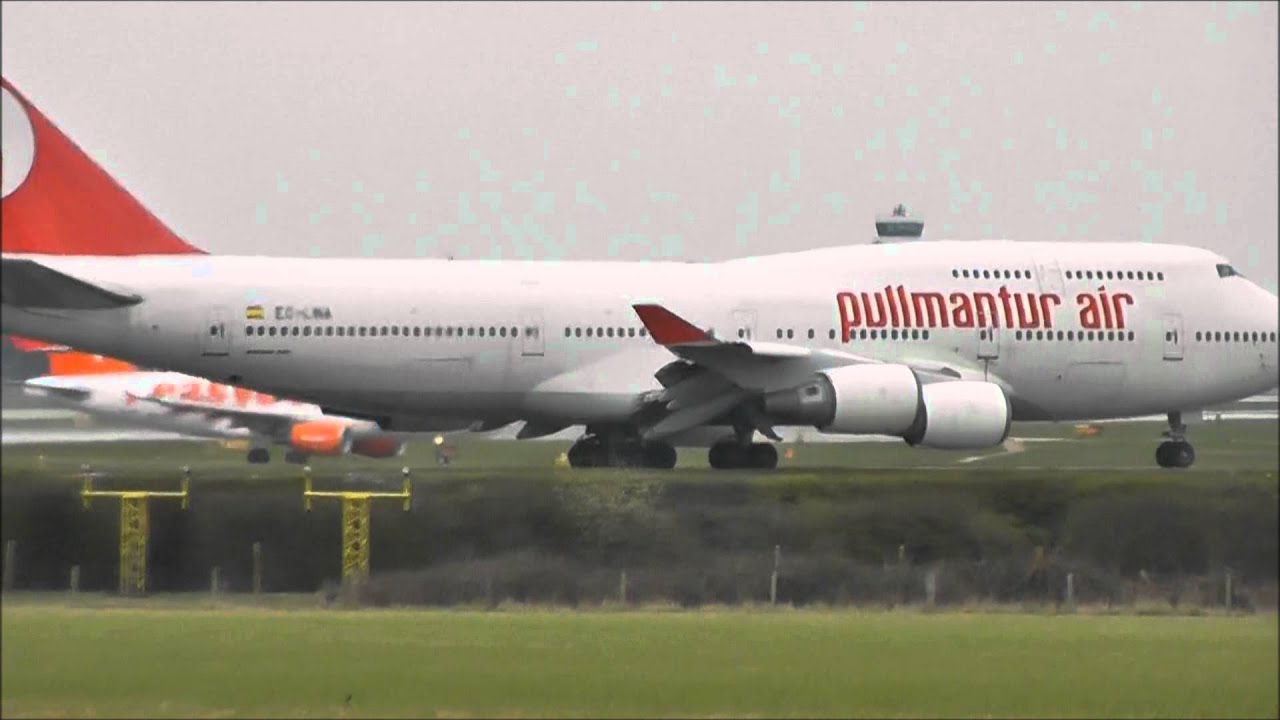 Pullmantur Air Boeing 747 Take Off Gatwick **RARE**
