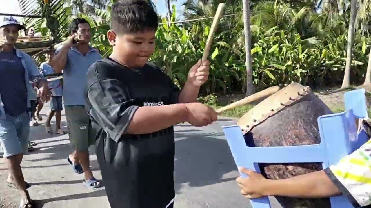 Múa chằn diễu hành đến miếu ông tà cầu bình an, mưa thuận gió hòa. #đạtnhântv