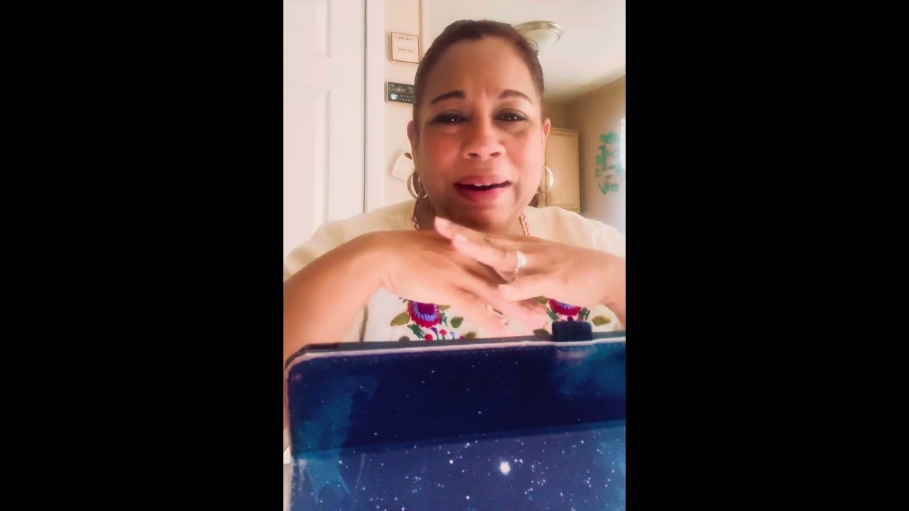 De mi corazón ❤️ a tu corazón ♥️ No dejes que nada ni nadie te haga apartar del Señor