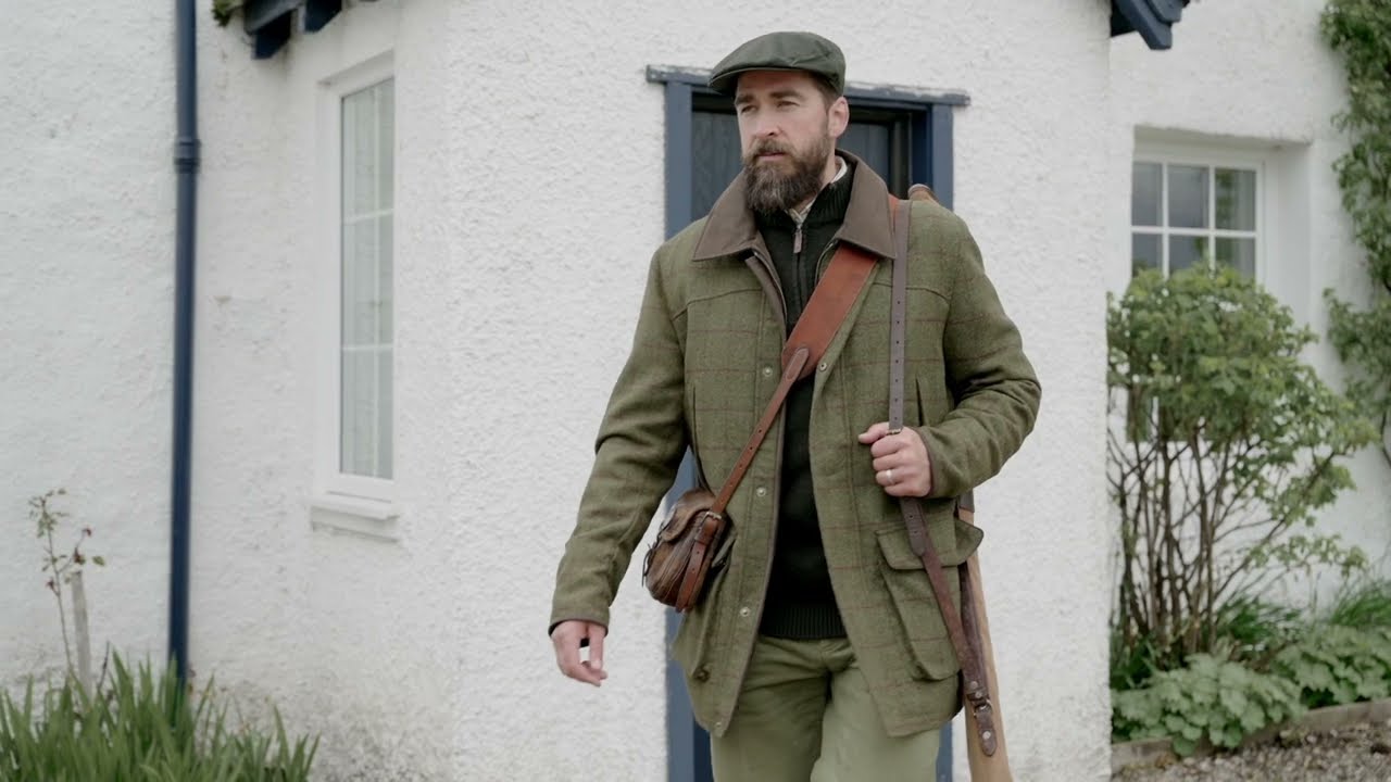 Tummel Tweed Shooting Coat by Hoggs of Fife