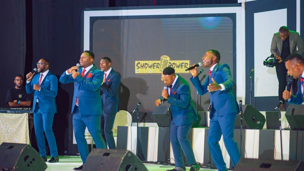 Shower Power - Hakuna Husiku ,Live @7 Arts, Harare.  #THANKSGIVINGCONCERT2024