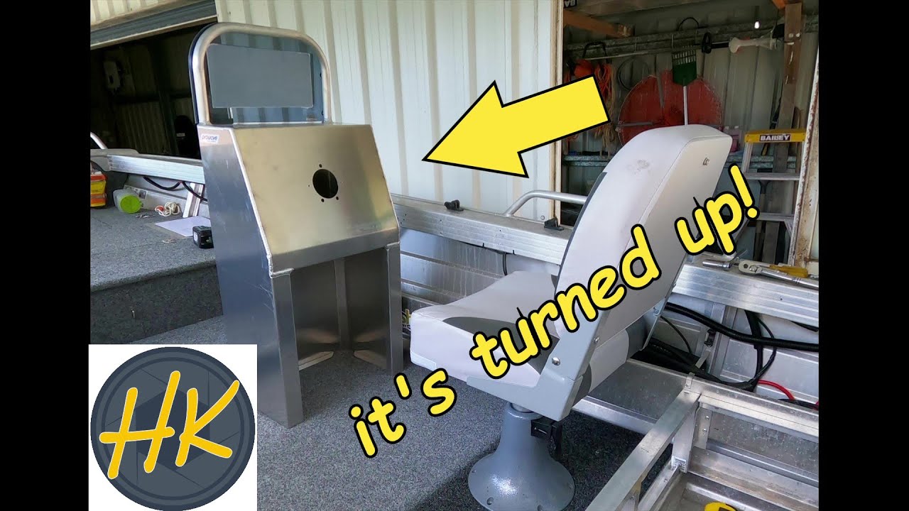 The Tinnie Rebuild - QUINTREX 420 BUSTA  - Ep 3 the Console new Floor and Fuel Tank compartment